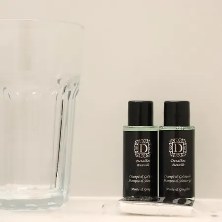 268 Letter - Charming With Balcony شقة *