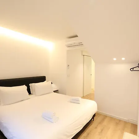 Apartment 268 Letter - Charming With Balcony